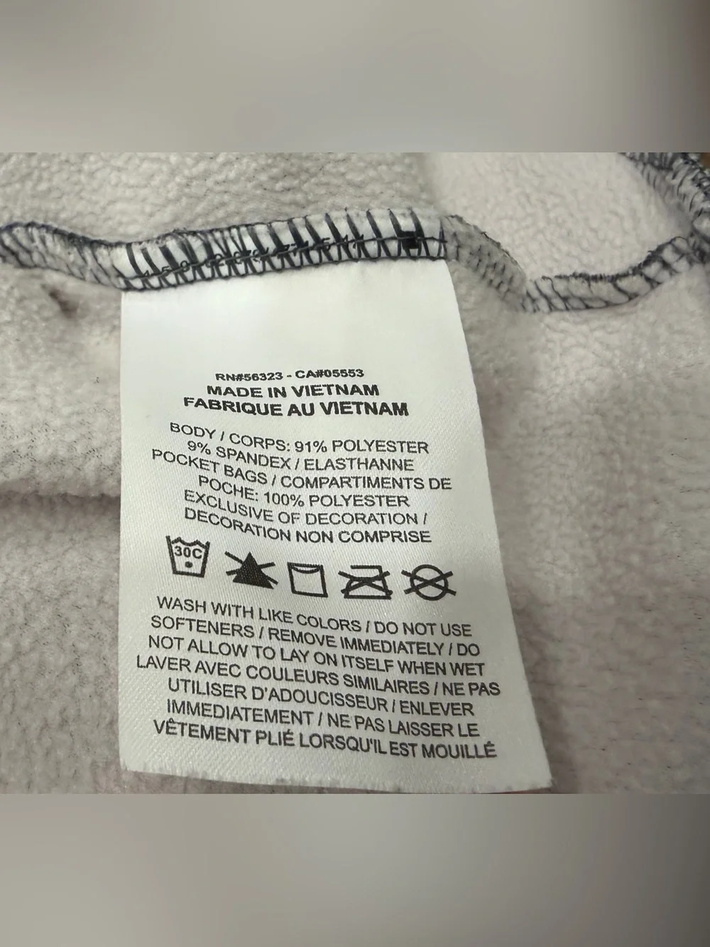 Nike Hoodie Sweatshirt Women’s Size Large Gray Fleece Pullover Side Pockets Logo